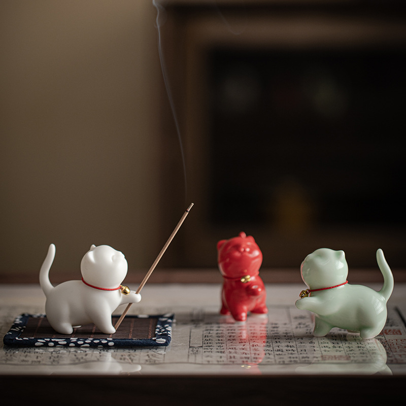 Tử Cấm Thành cắm hương mèo nhỏ dễ thương dòng Lư hương Gốm sứ thủ công bàn trà hương thơm phụ kiện trà đạo