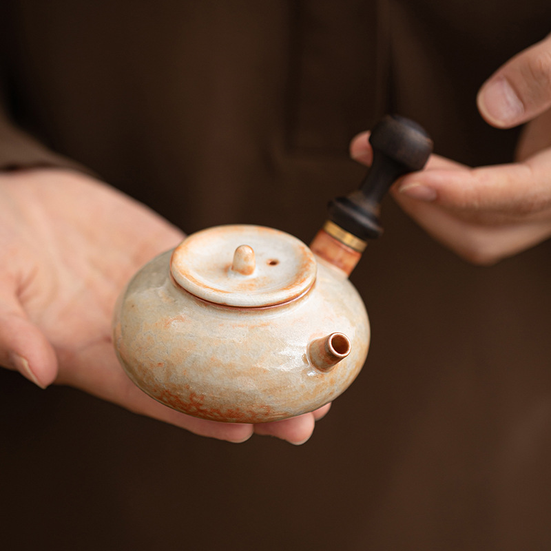 Ấm đun nước bên hông Shiino ấm pha trà gốm sứ mở cổ điển gia dụng không nóng ấm một ấm lọc bộ trà hộp quà
