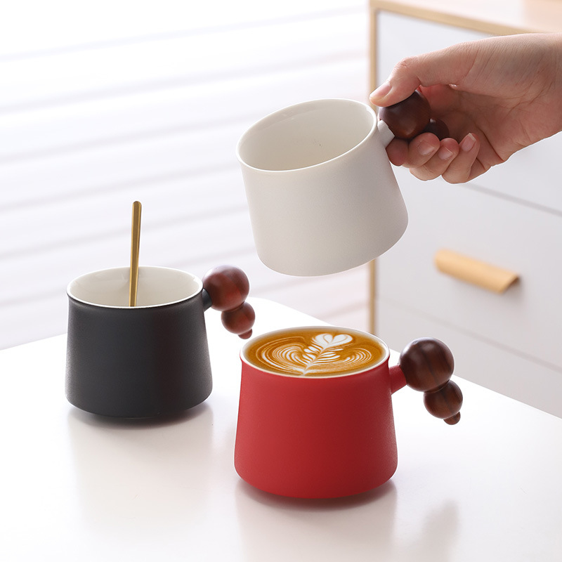 Cốc cà phê giá trị cao Thiết kế cốc trà chiều gốm sáng tạo Thiểu Số cốc Latte nữ tinh tế cho nam