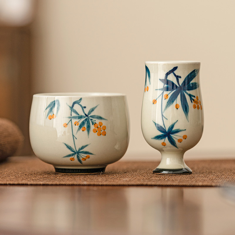 Cốc trà loquat vẽ tay màu xám thực vật Cốc chủ nhân chuyên dụng cá nhân Bộ trà Kung Fu Trung Quốc Cốc trà gốm sứ