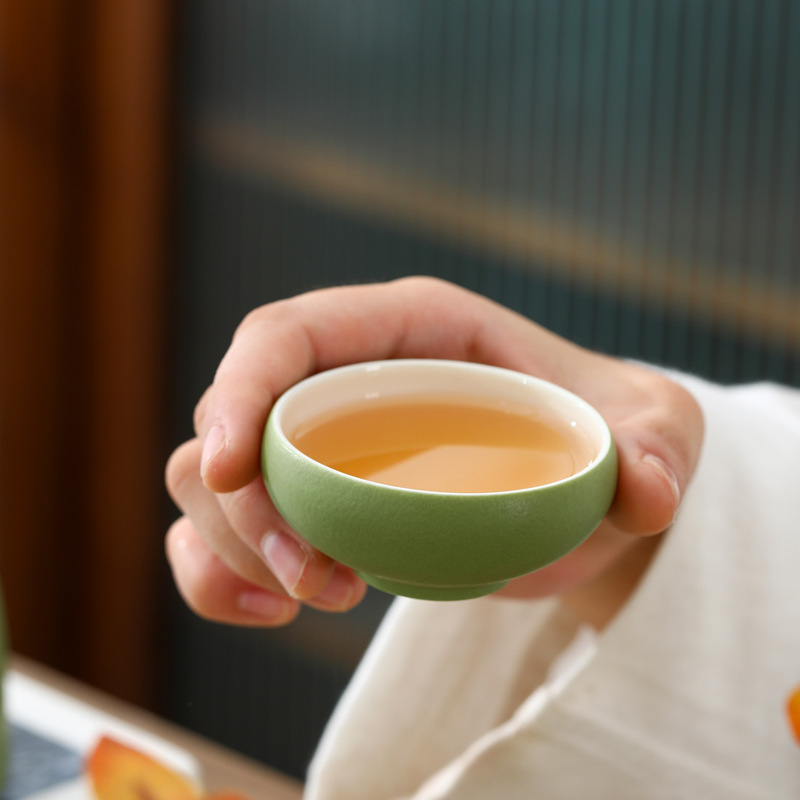 Cốc trà gốm sứ chuyên dụng cá nhân cao cấp cốc chủ nhân Trung Quốc nổi tiếng trên mạng tinh tế văn phòng gia dụng cốc trà bán buôn