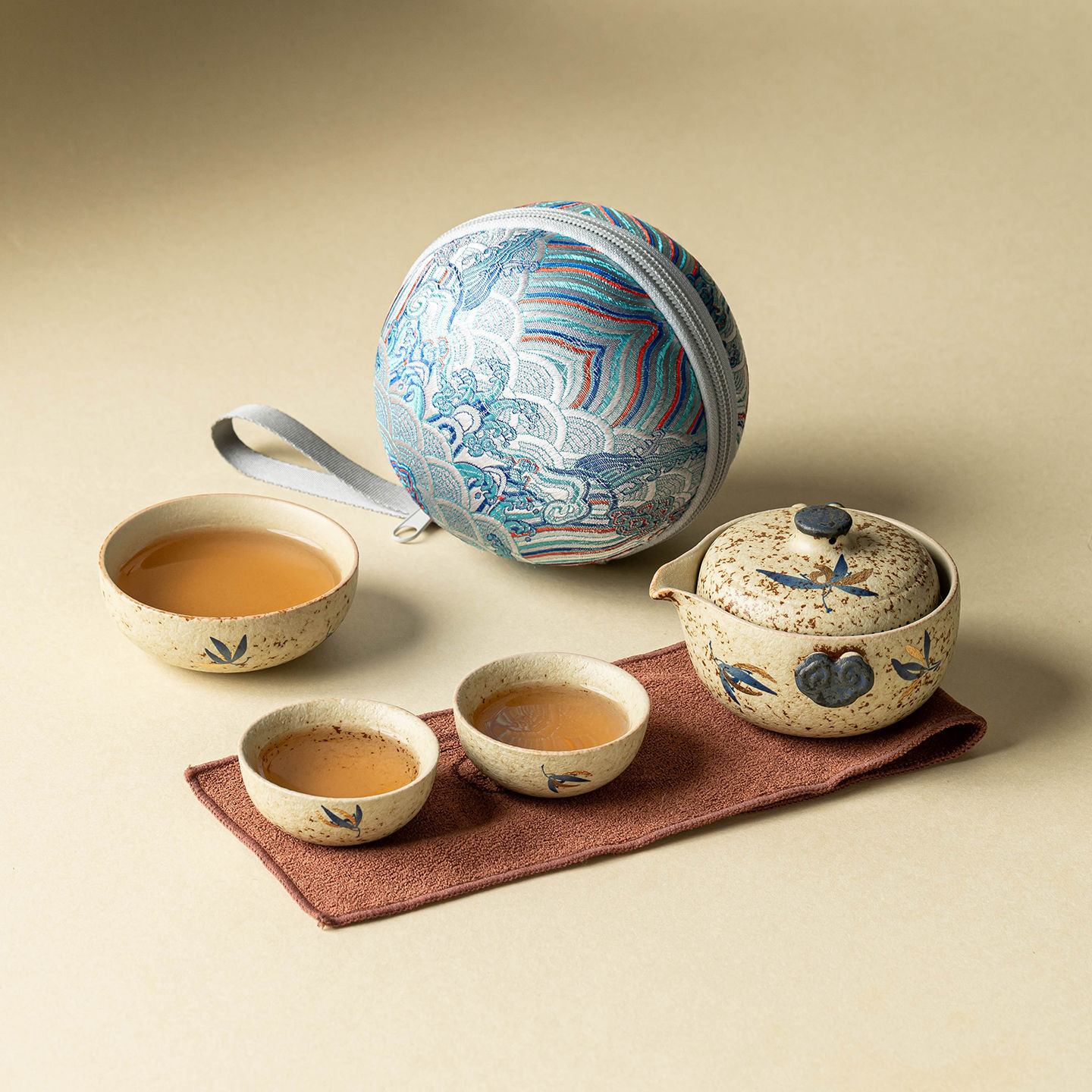 Bộ trà du lịch đá lửa trắng xanh, cốc khách nhanh gốm sứ Ruyi, thiết bị uống trà cắm trại ngoài trời, bộ trà uống cho một người