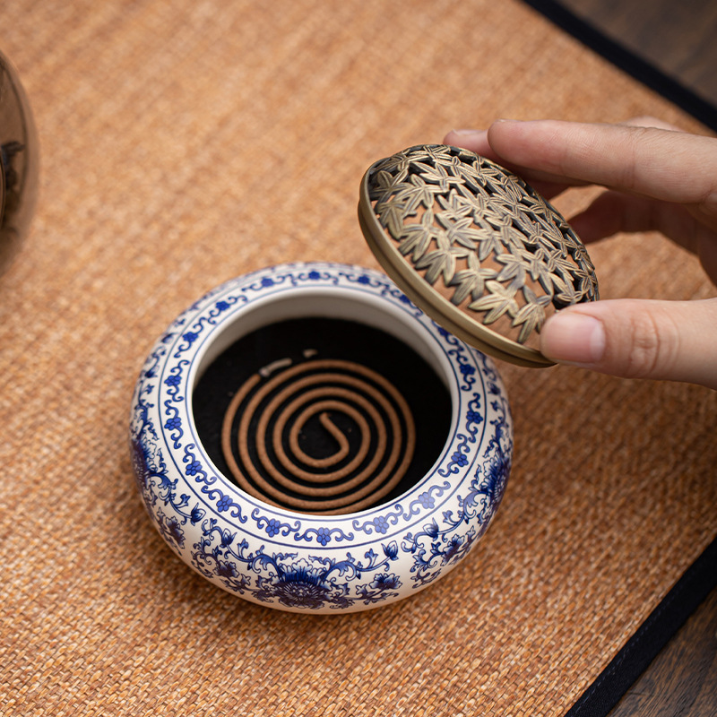 Lư hương sứ trắng trắng xanh phong cách quốc gia lư hương gốm sứ thiền chỉ lư hương văn phòng bàn trà phụ kiện trà đạo đồ trang trí