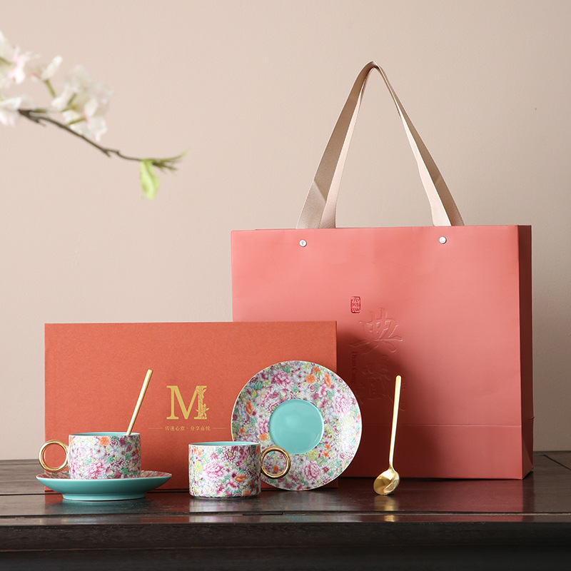 Cốc cà phê giá trị cao Hộp quà tinh tế cao cấp Cốc latte gốm sứ Bộ quà cưới cá nhân dành cho nữ