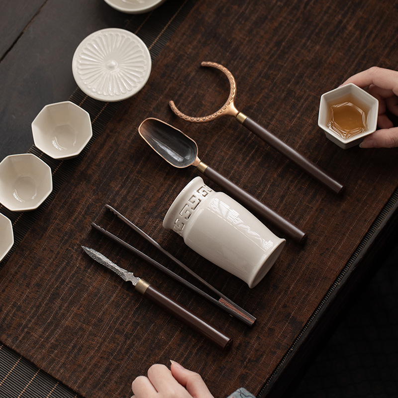 Bộ trà đạo sáu quý ông bằng gỗ đàn hương đen tráng men xám thực vật dụng cụ pha trà ống sứ dụng cụ pha trà Kung Fu phụ kiện bộ trà