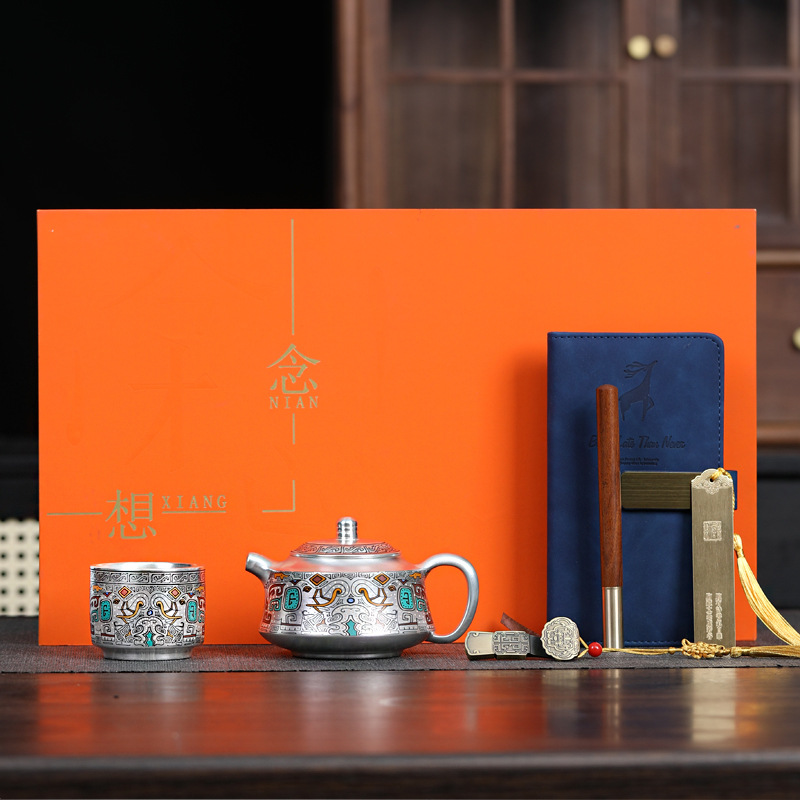 Quà tặng doanh nghiệp bộ trà bạc sự kiện khai trương quà tặng thiết thực ngân hàng doanh nghiệp tặng khách hàng bộ quà lưu niệm bán buôn