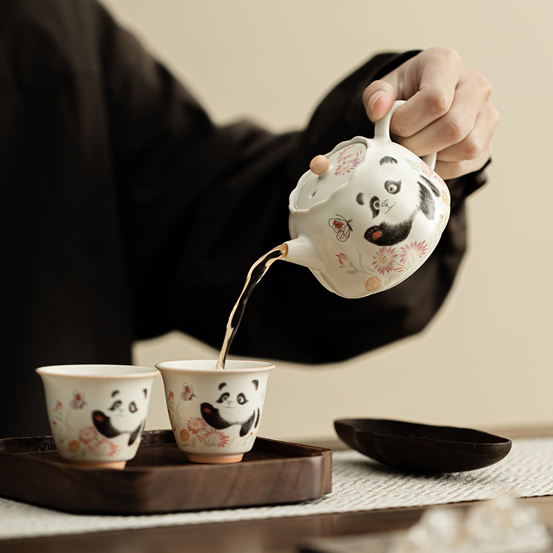 Gấu trúc chơi bướm miệng ấm trà gốm sứ dễ thương kiểu Trung Quốc vàng Dingyao ấm trà công phu bộ trà lọc ấm trà đơn