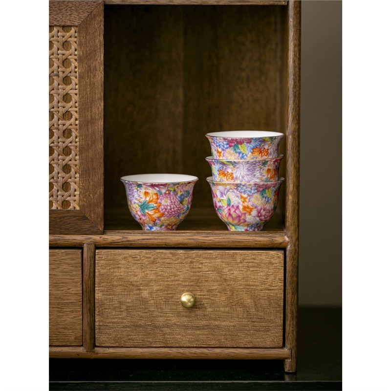 Cốc trà tráng men Wanhua Cốc trà gốm sứ vẽ tay hoa hồng cốc chủ nhân cốc đơn cốc Kung Fu bán buôn cốc trà