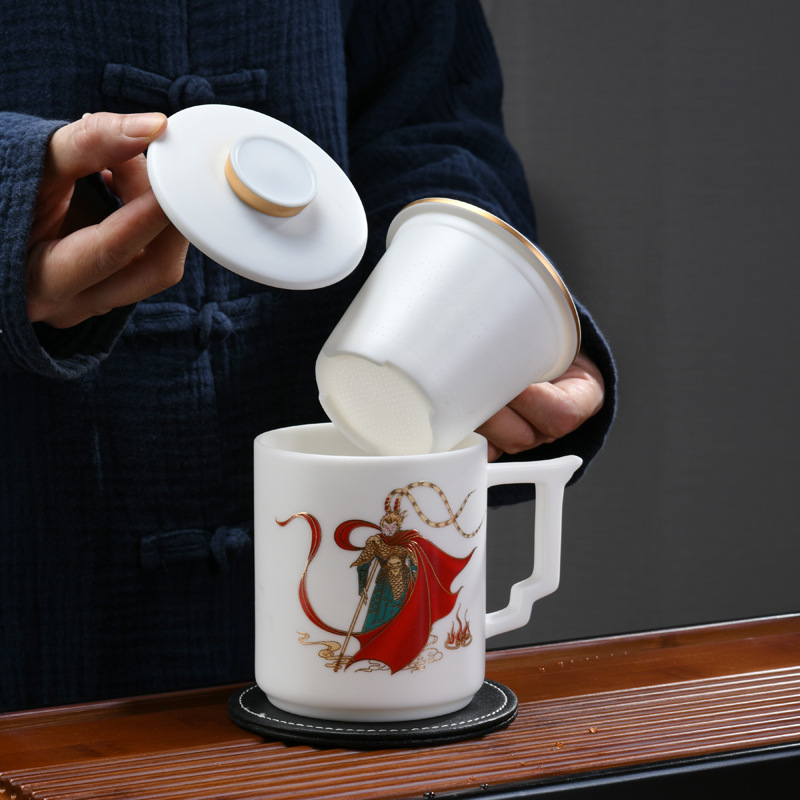 Dehua sứ trắng mỡ cừu ngọc băng tách trà cốc văn phòng nung chay có nắp chiến tranh gốm sứ Thánh Phật Ngộ Không tách trà