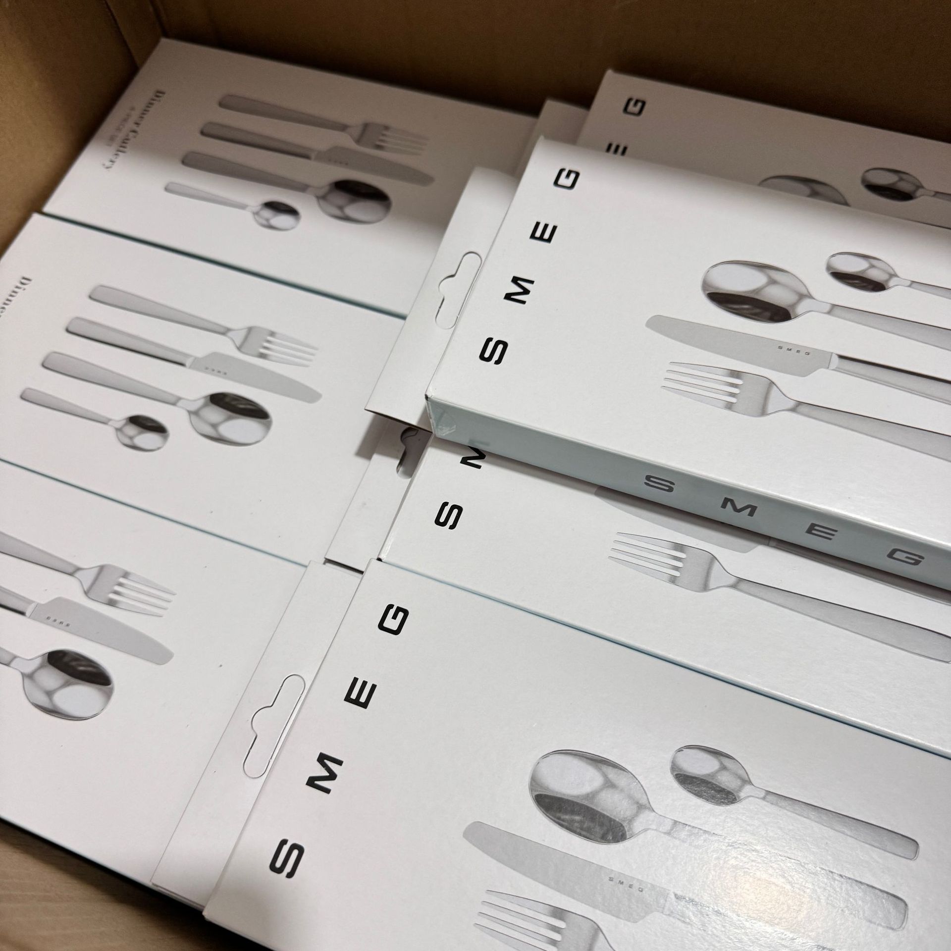 Bộ dao dĩa muỗng 4 món của SMEG thương hiệu Ý inox 304 cao cấp