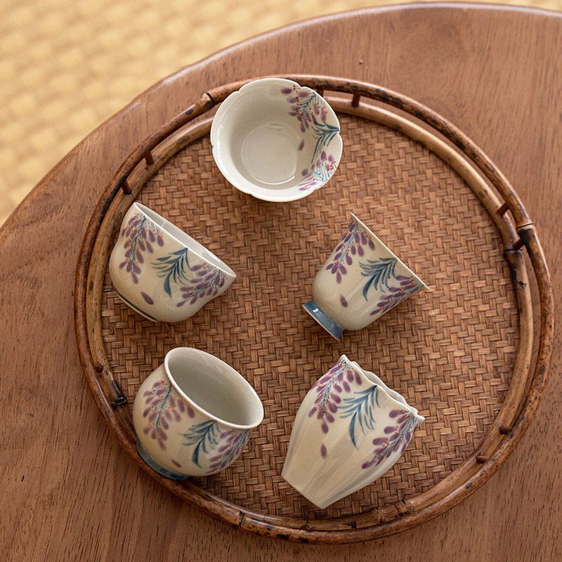 Cốc trà hoa tử đằng vẽ tay cốc đơn men màu xám thực vật gia dụng gốm sứ công phu cốc trà cốc chủ nhân cốc nữ