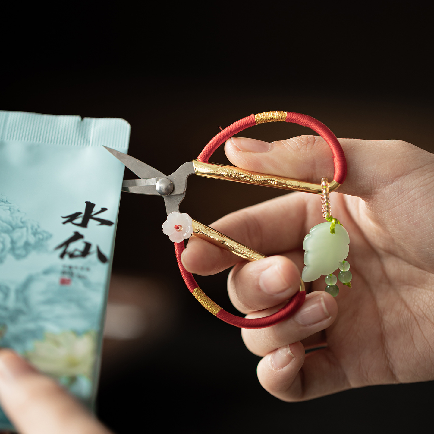 Kéo trà cổ điển phụ kiện trà thép không gỉ kéo nhỏ túi trà kéo đóng gói trà thủ công tông đơ cắt chỉ.