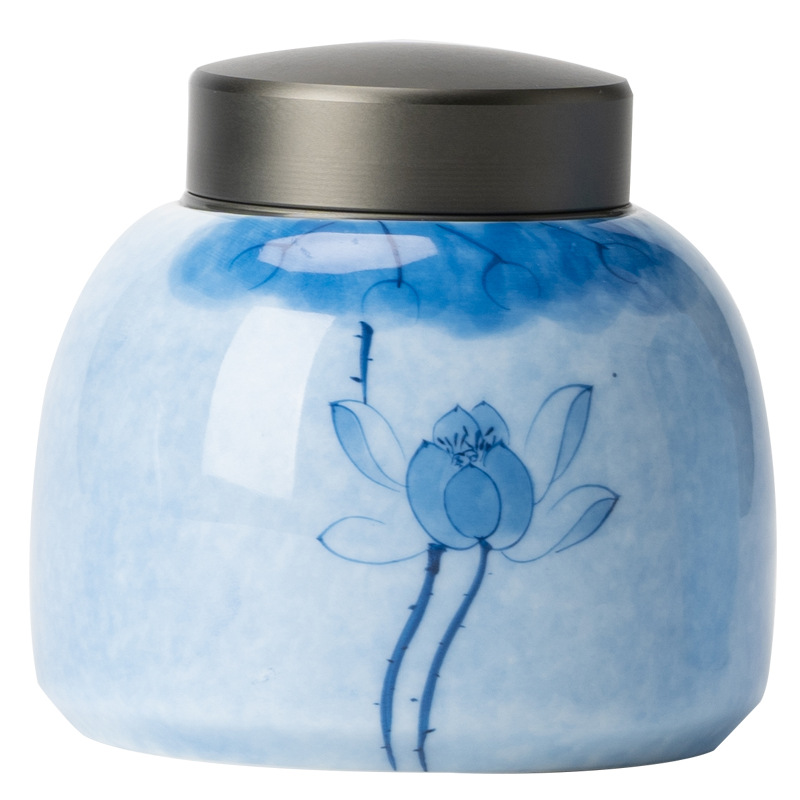Lọ trà sứ trắng hoa sen xanh vẽ tay lọ kín bảo quản trà cao cấp cao cấp lọ gốm sứ cầm tay