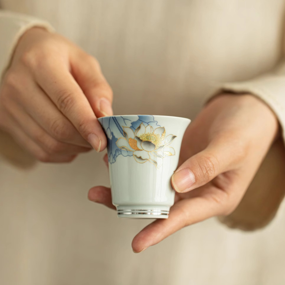 Màu xanh và trắng tuyệt vời Qinghuan cao cấp cốc chủ sở hữu cốc chuyên dụng cá nhân cốc trà bộ trà gốm sứ lớn bát trà