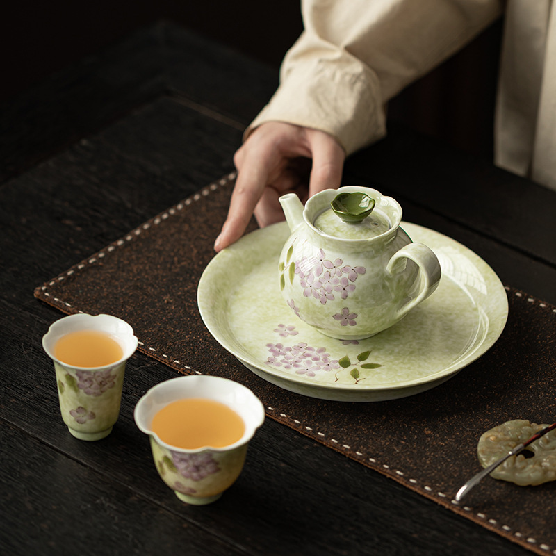 Bộ ấm trà hoa cẩm tú cầu vẽ tay Bộ ấm trà Kung Fu gia dụng một ấm hai chén có bàn pha trà khô bằng gốm sứ Đồ pha trà đơn giản