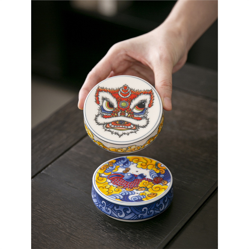 Nắp đậy đặc bằng gốm sứ phong cách quốc gia, nắp đậy gia dụng, khay đựng trà, bộ trà Kung Fu bằng gốm cao cấp, nắp múa sư tử