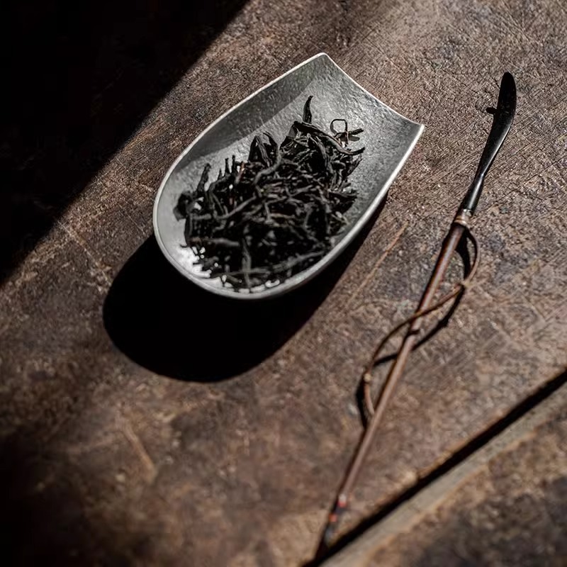 Dụng cụ thưởng trà Hoa Sen Trà tuyết làm bằng thiếc thủ công bằng búa Bộ trà Kung Fu Thiền kiểu Trung Quốc Phụ kiện trà đạo Dụng cụ rót trà