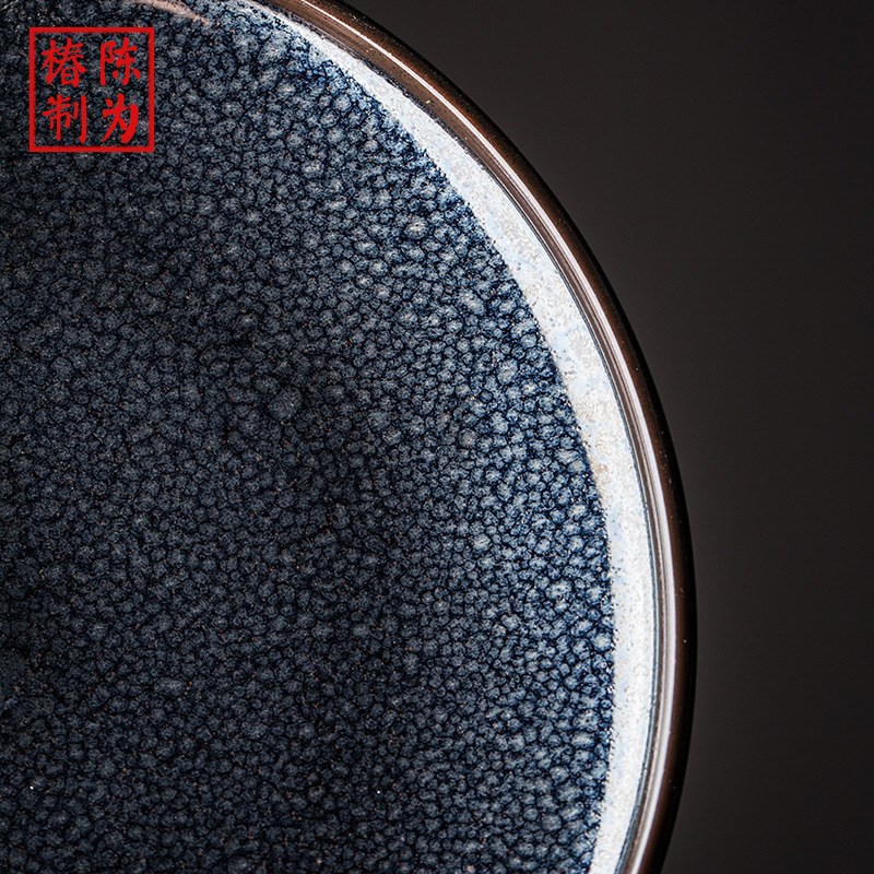 Chen Weichun đã xây dựng một cốc trà có nắp đậy, cốc trà, men Thiên Mục, rồng lửa, bào thai sắt, bát có nắp đậy ba tài năng, trà lớn, một bậc thầy