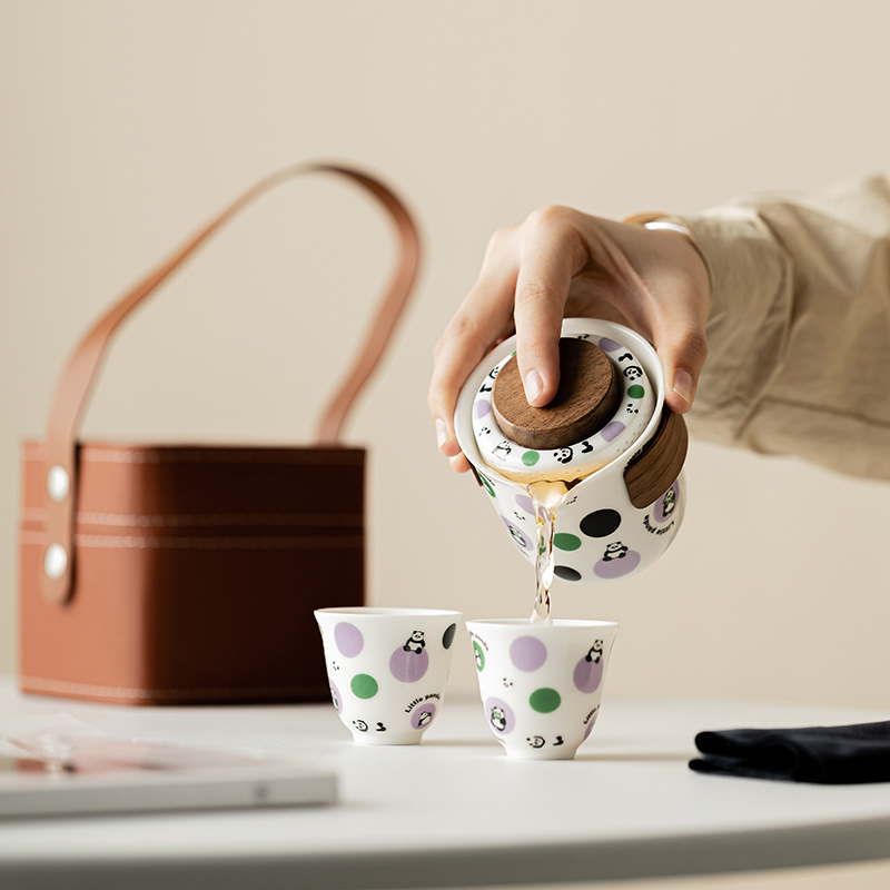 Bộ ấm trà du lịch gấu trúc một ấm hai cốc cắm trại ngoài trời ô tô di động gốm sứ nhanh cốc quà tặng công sở
