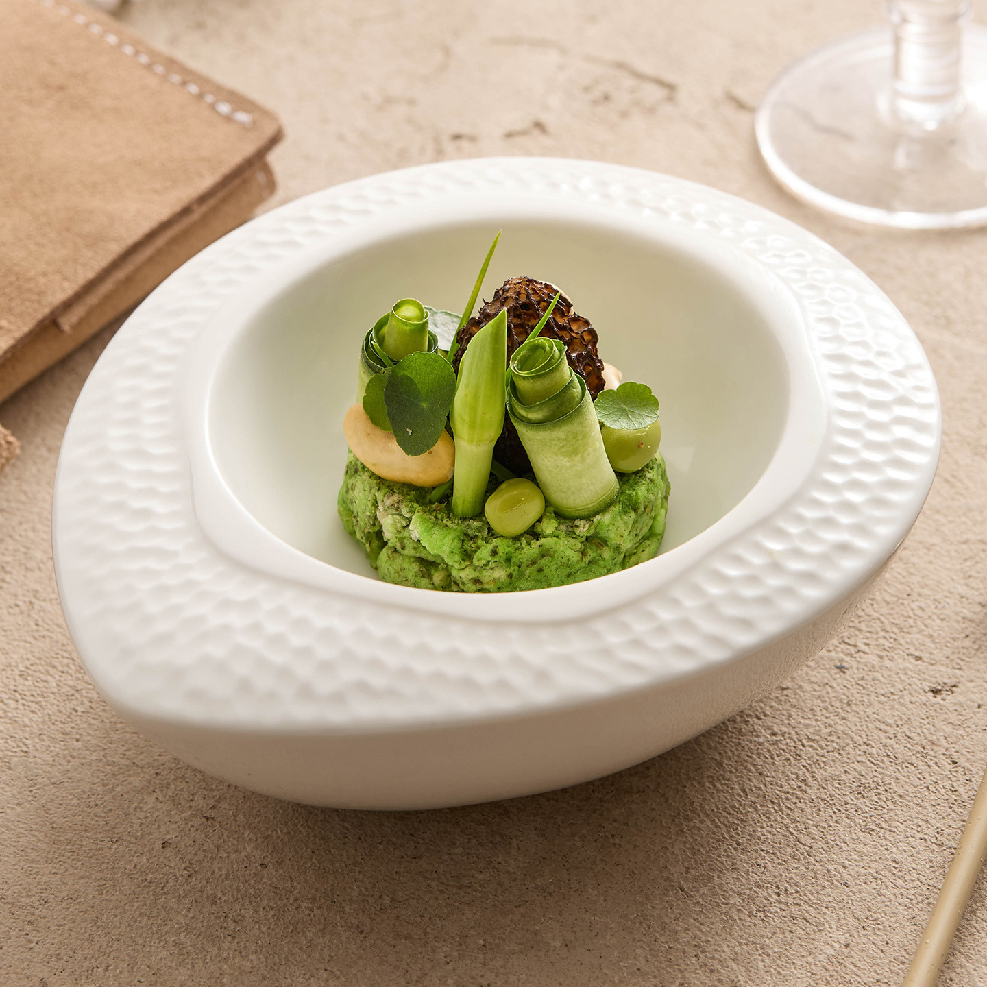 Đĩa hình quả trứng sáng Yogurt đĩa gia dụng đĩa gốm sứ cảm giác cao cấp khách sạn bộ đồ ăn màu trắng đĩa món ăn nghệ thuật đĩa tráng miệng