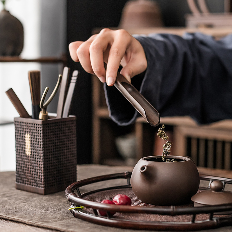 Bộ sáu quý ông trà đạo bằng gỗ mun phụ kiện trà đạo cao cấp 6 kẹp Trà Quý ông dao Trà thìa dụng cụ trà không