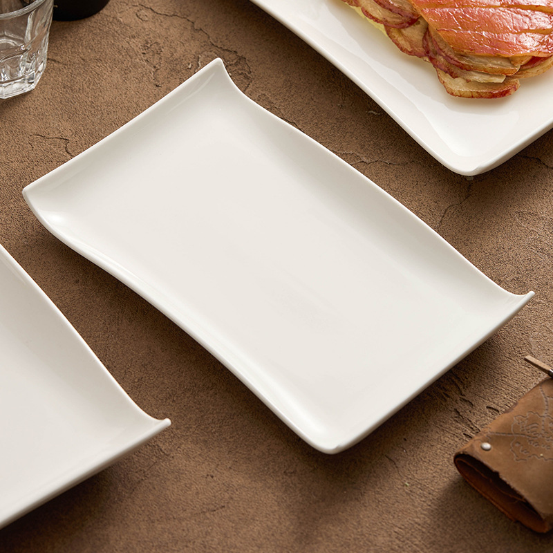 Đĩa gốm sứ cạnh vuông chữ dài Yogurt, đĩa gia dụng, đĩa ăn tối màu trắng trong nhà hàng khách sạn cao cấp, đĩa thịt nướng