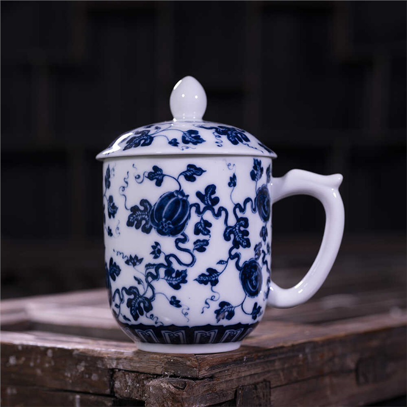 Cốc trà sứ trắng xanh có nắp Cốc nước gốm sứ dung tích lớn Cốc hội nghị văn phòng Jingdezhen sứ trắng xanh dày giả ủi