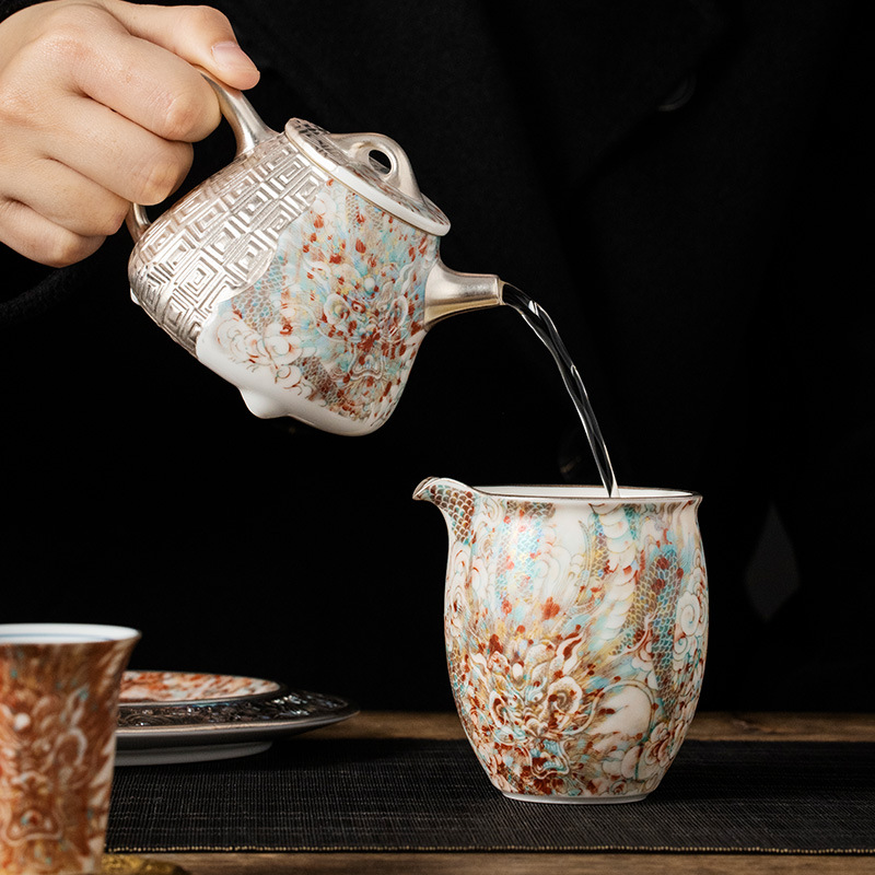 He Fusen tráng men màu đỏ Rồng đỏ Bộ ấm trà Bộ ấm trà tặng quà sinh nhật cho người lớn tuổi