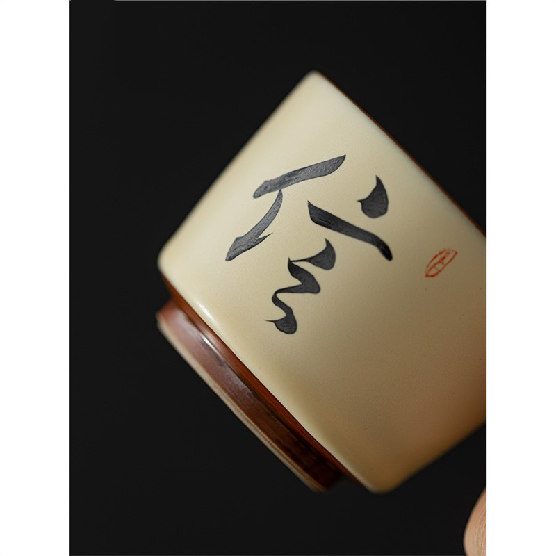 Cốc trà viết tay cao cấp cốc trà gốm sứ cốc uống trà cổ điển gia dụng cốc chủ nhân chuyên dụng cá nhân cốc đơn bán buôn