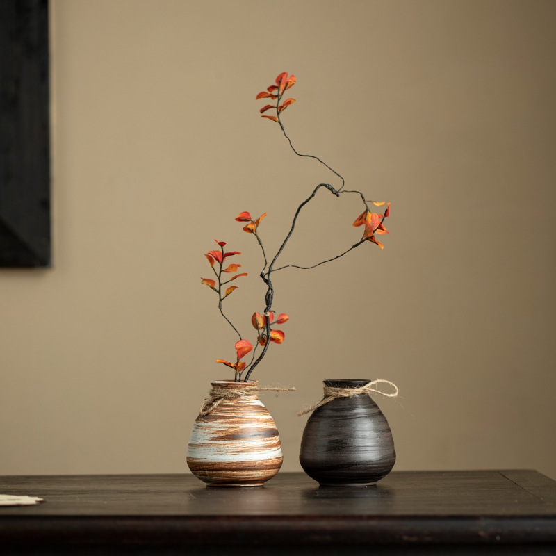 Bình hoa gốm thô kiểu Nhật bình hoa nhỏ thủ công phòng khách bình hoa cổ điển đồ trang trí nhà khách đồ trang trí bằng gốm sứ