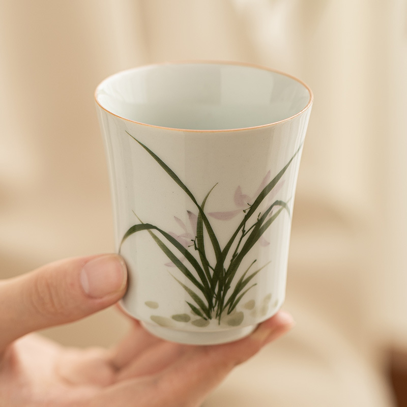 Cốc hoa lan vẽ tay, tách trà nhỏ, đồ dùng cá nhân nữ, cốc trà, bộ trà Kung Fu gốm sứ Trung Quốc, cốc chủ nhân, cốc đơn