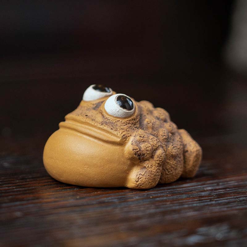 Vật nuôi trà cát tím quặng nguyên bản Nghi Hưng đồ trang trí nhỏ ba chân con cóc vàng Pixiu Bộ trà gốm sứ Điêu Khắc Phụ kiện cho con cóc vàng mùa xuân