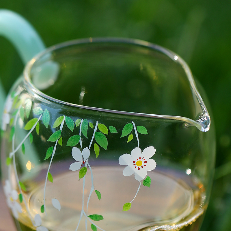 Ly trà công cộng, bộ chia trà Kung Fu, ly thủy tinh borosilicat cao cấp thủ công, dày dặn, chịu nhiệt, họa tiết cỏ.