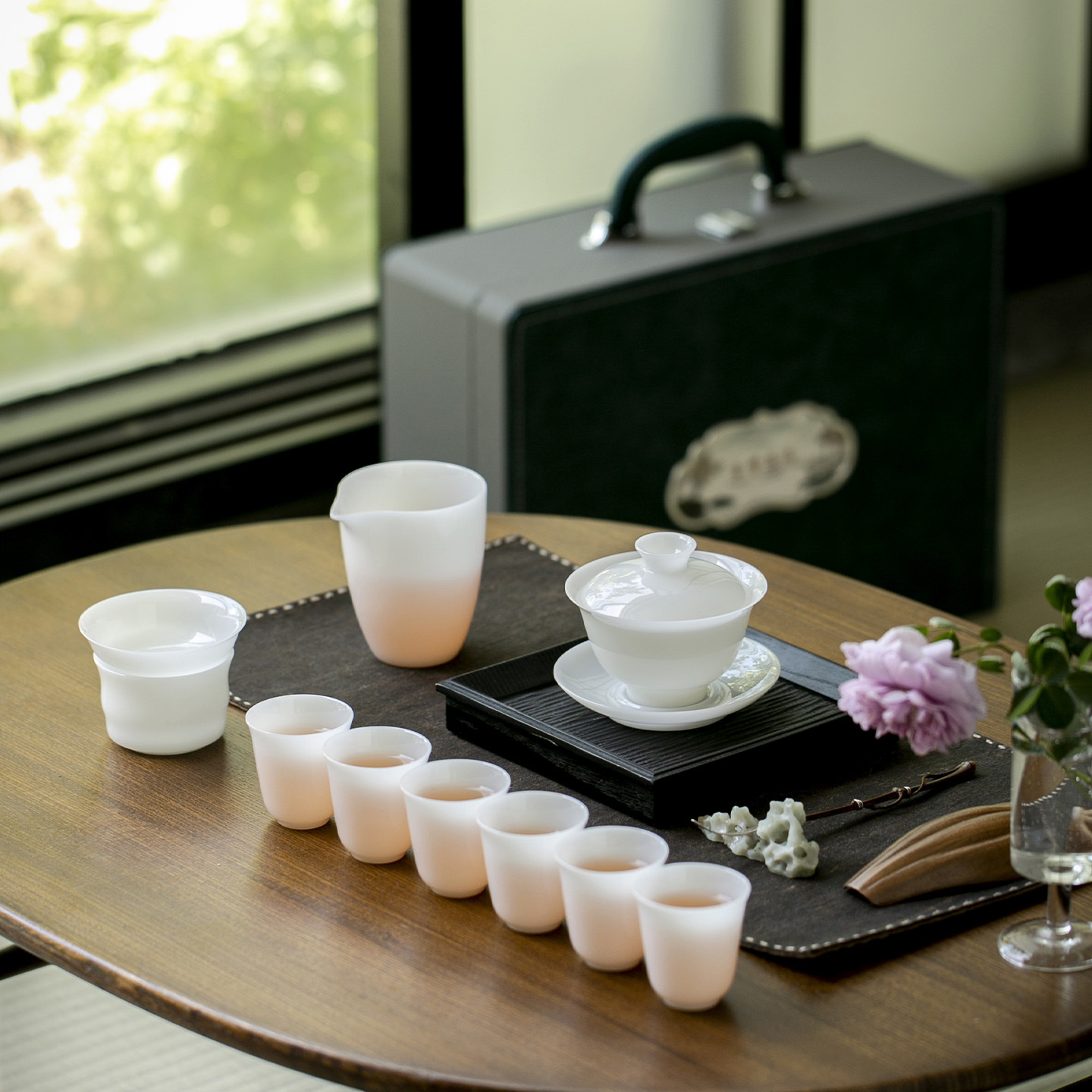 Bộ ấm trà bằng sứ trắng ngọc bích một bát sáu cốc cốc công bằng bộ lọc bộ ấm trà sứ trắng Dehua hộp quà tặng