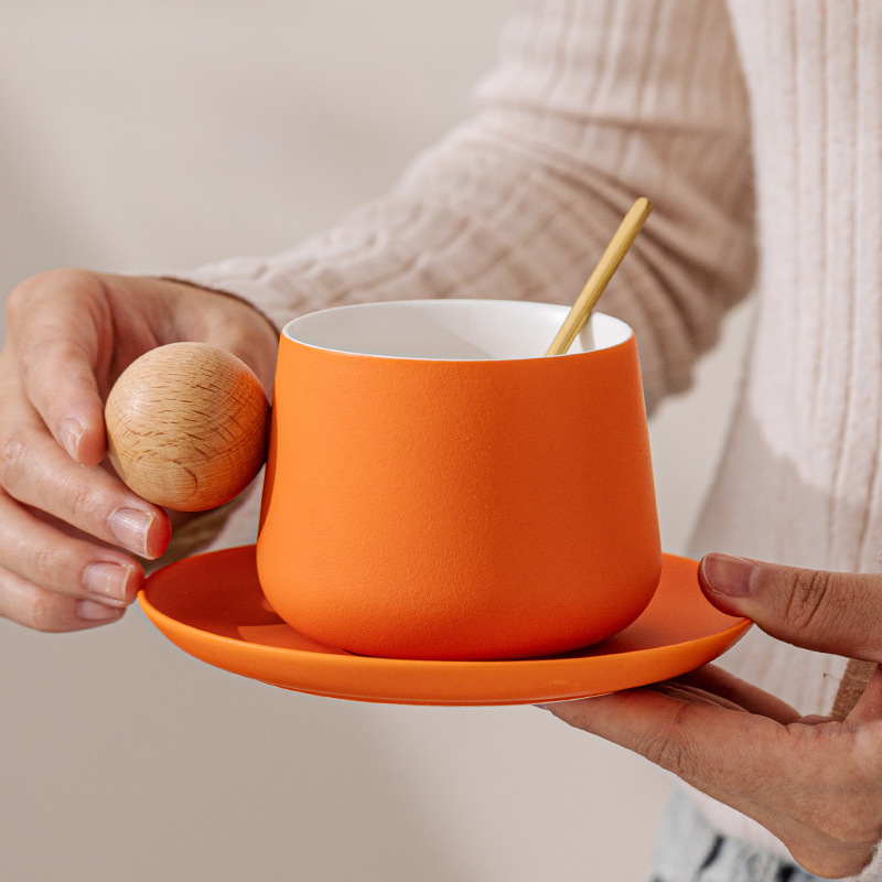 Cốc cà phê Klein Blue Bộ cốc và đĩa gốm sứ thiết kế thích hợp gia dụng cốc trà dung tích lớn cho nữ