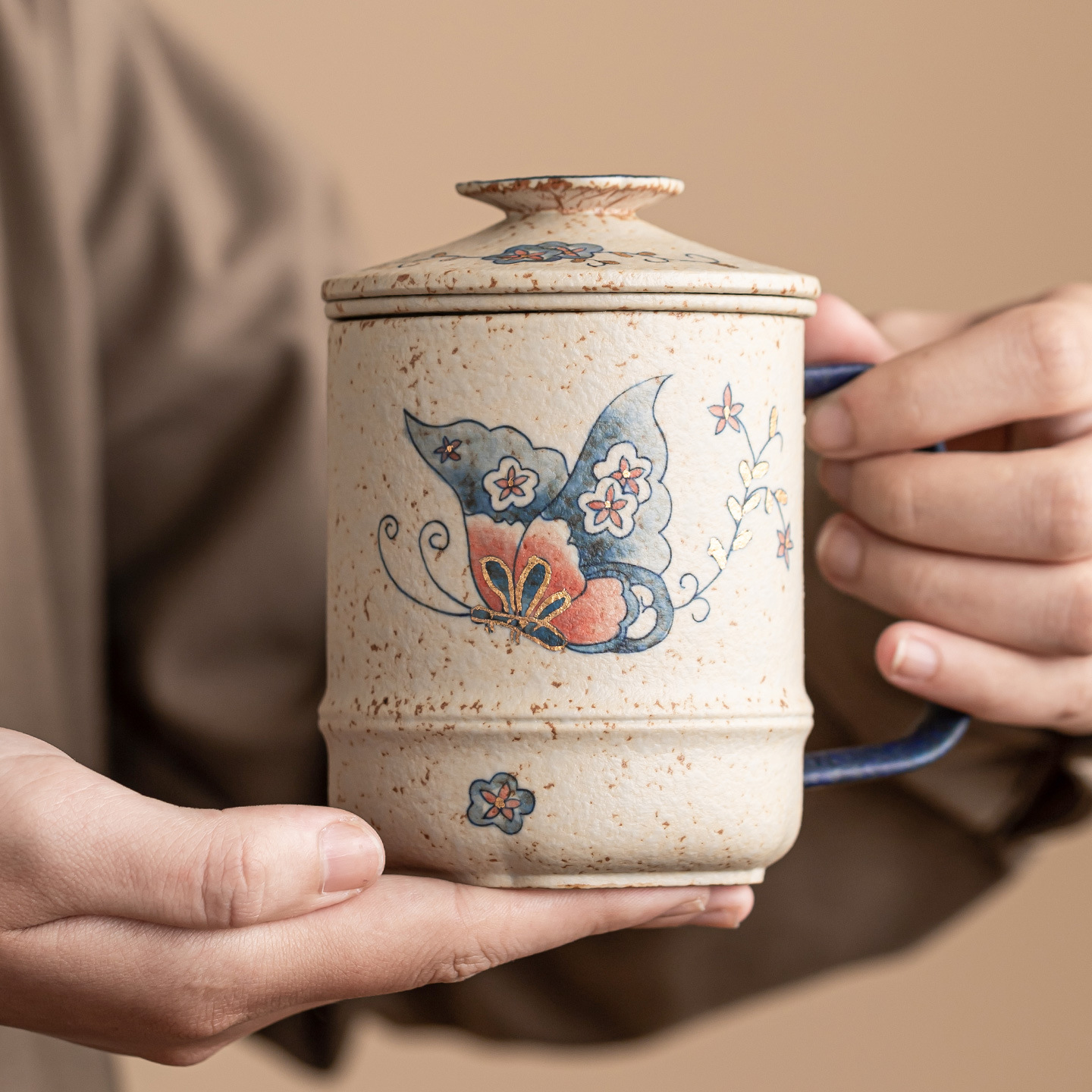 Nhà máy màu xanh và trắng đá lửa cốc uống trà màu đỏ bướm yêu hoa trà tách cốc gốm sứ cổ điển cốc nước có nắp