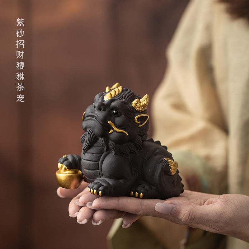 Sáng tạo đất sét màu tím may mắn Pixiu trà thú cưng tại nhà bàn trà có thể trồng trà và chơi trà đạo Kung Fu khay trà trang trí đồ trang trí phụ kiện