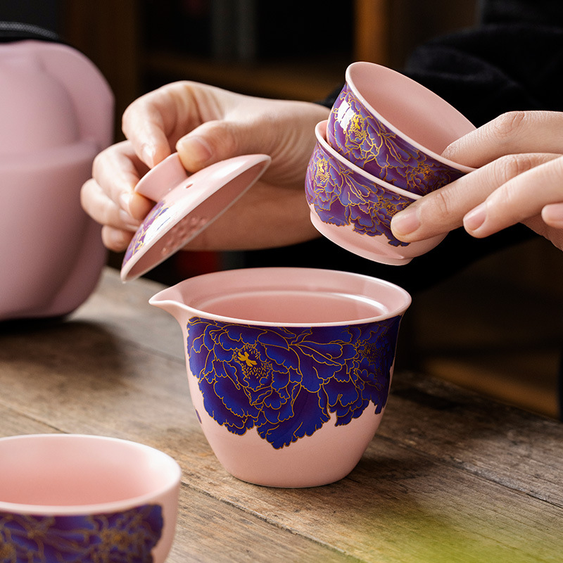 Bộ trà du lịch đổi màu lò nung Ru màu hồng dành cho một người, cắm trại ngoài trời di động Cốc nhanh đơn giản có túi đựng.