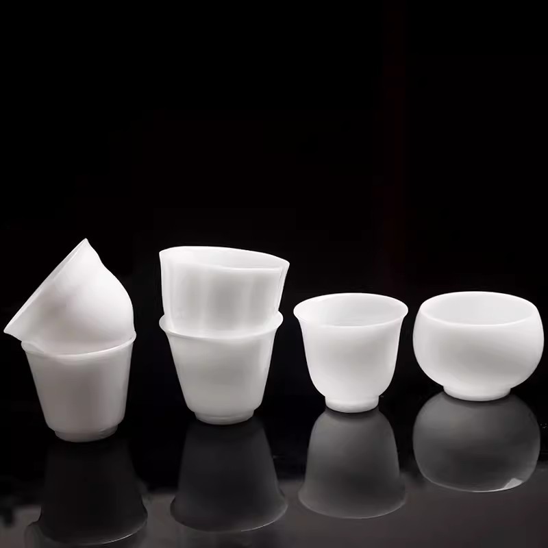 Cốc chủ nhân bằng sứ ngọc bích mỡ cừu loại băng cốc đơn cốc trà Kung Fu bộ trà gốm sứ đồ uống nhỏ cốc trà cốc trà in LOGO