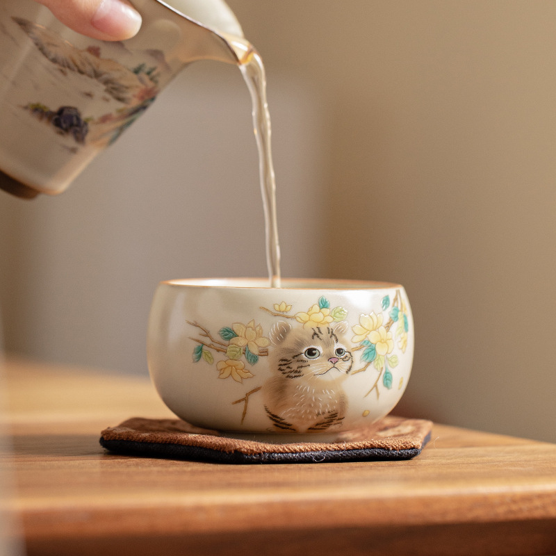 Cốc phong phú lò Ru màu vàng gạo giả thời Tống cốc trà gốm sứ cổ điển sang trọng nhẹ kiểu Trung Quốc cốc chủ nhân lớn cốc đơn có thể mở