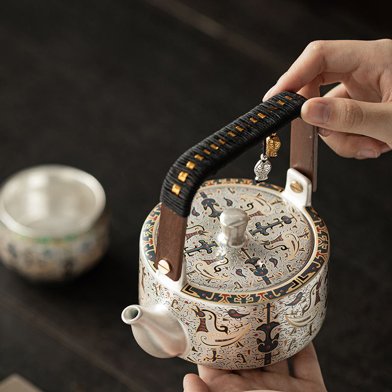 Ấm trà gốm sứ dung tích lớn gia dụng ấm trà không nóng kiểu Trung Quốc