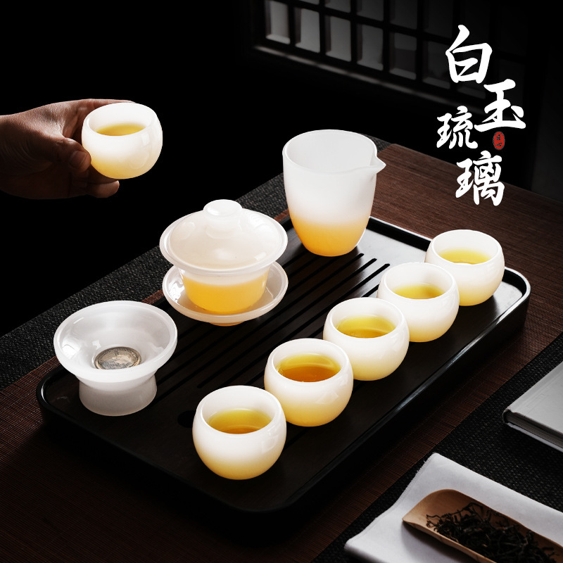 Bộ ấm trà Kung Fu bàn trà bộ nhỏ cao cấp sang trọng nhẹ cao cấp tách trà thủy tinh trắng ngọc khay trà bộ hộp quà