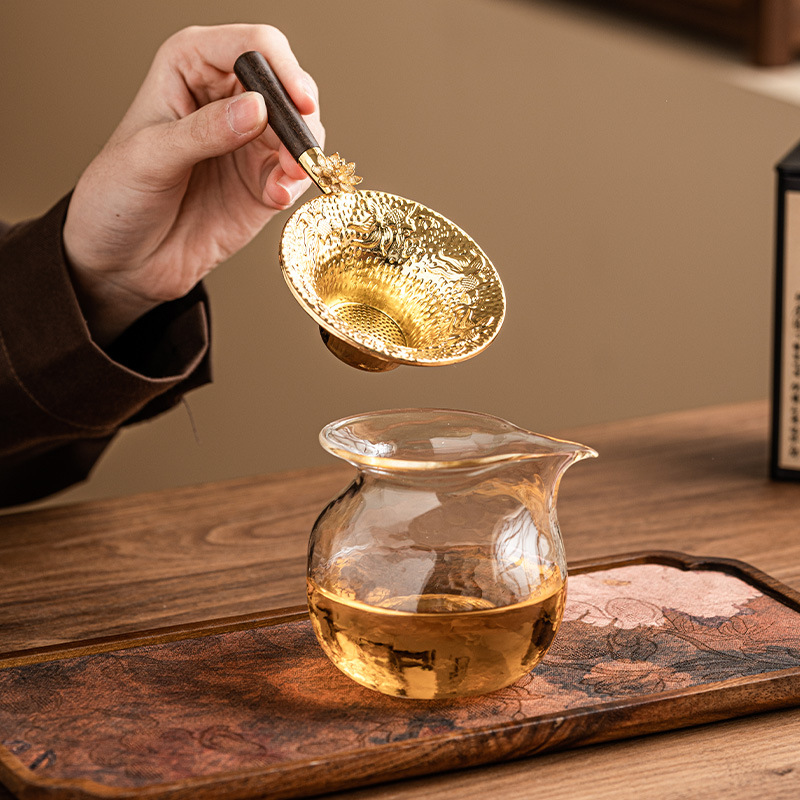 Nhà máy thủy tinh tách trà hợp kim lọc trà lọc nhiệt độ cao borosilicate lọc nhiệt độ cao cốc công cộng trà phân chia trà bộ trà