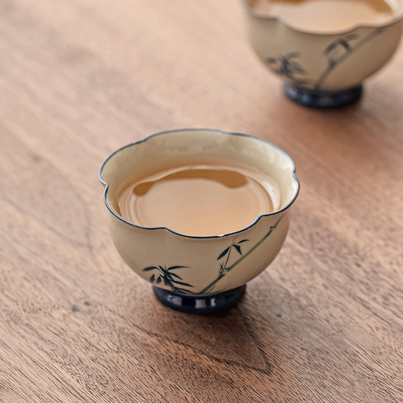 Cốc trà tre gấu trúc xám thực vật cốc gia dụng cốc đơn bộ trà Kung Fu cốc cánh hoa gốm sứ