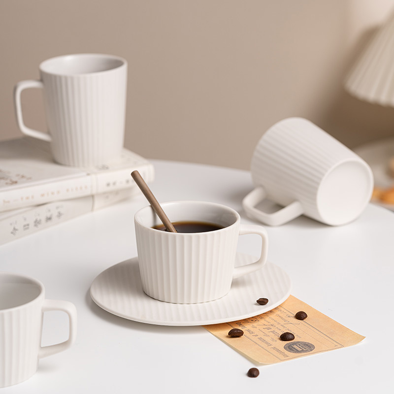 Bộ cốc và đĩa cà phê Họa Tiết Dọc gốm cốc cốc đựng nước uống cốc có thìa trộn cốc trà buổi chiều cốc ăn sáng