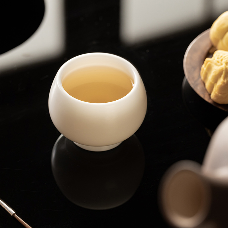 Cốc trà bùn ngọc trắng cốc chủ nhân cốc đơn gốm sứ Đức Hoa gia dụng cốc uống nước cá nhân thủ công dụng cụ trà Kung Fu