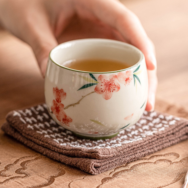 Cốc chủ nhân vẽ tay hoa đào cốc đơn trà Kung Fu cao cấp Trung Quốc cốc trà Bộ trà gốm sứ cá nhân tách trà nhỏ