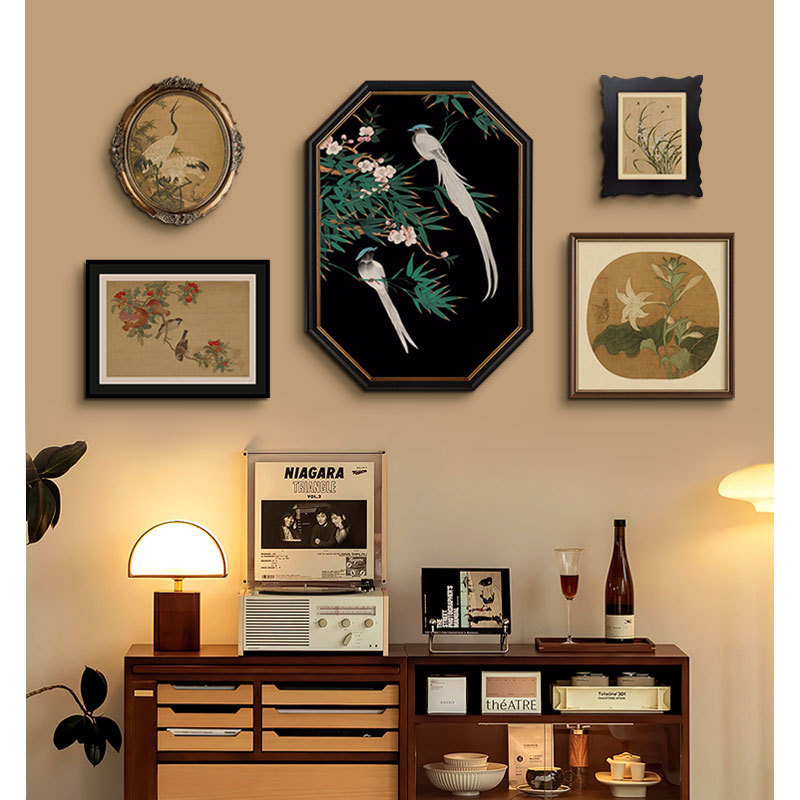 Tranh trang trí phòng khách kết hợp phong cách Trung Quốc Tranh treo hoa và chim nền sofa phong cách Trung Quốc mới