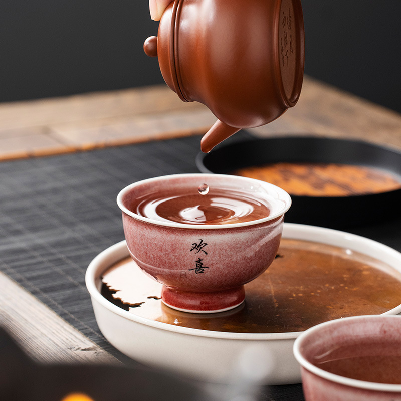 Cốc chủ nhân màu đỏ đậu đũa biến đổi cốc trà Kung Fu chuyên dụng cá nhân cốc trà gốm sứ cao cấp gia dụng cốc trà đơn