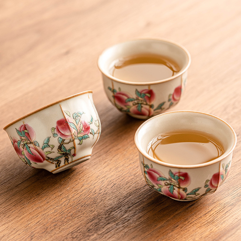 Cốc trà chín đào hoa hồng Ru Kiln cốc đơn dụng cụ trà gốm sứ cao cấp cốc trà uống trà gia dụng kiểu Trung Quốc cốc Kung Fu khách nhỏ